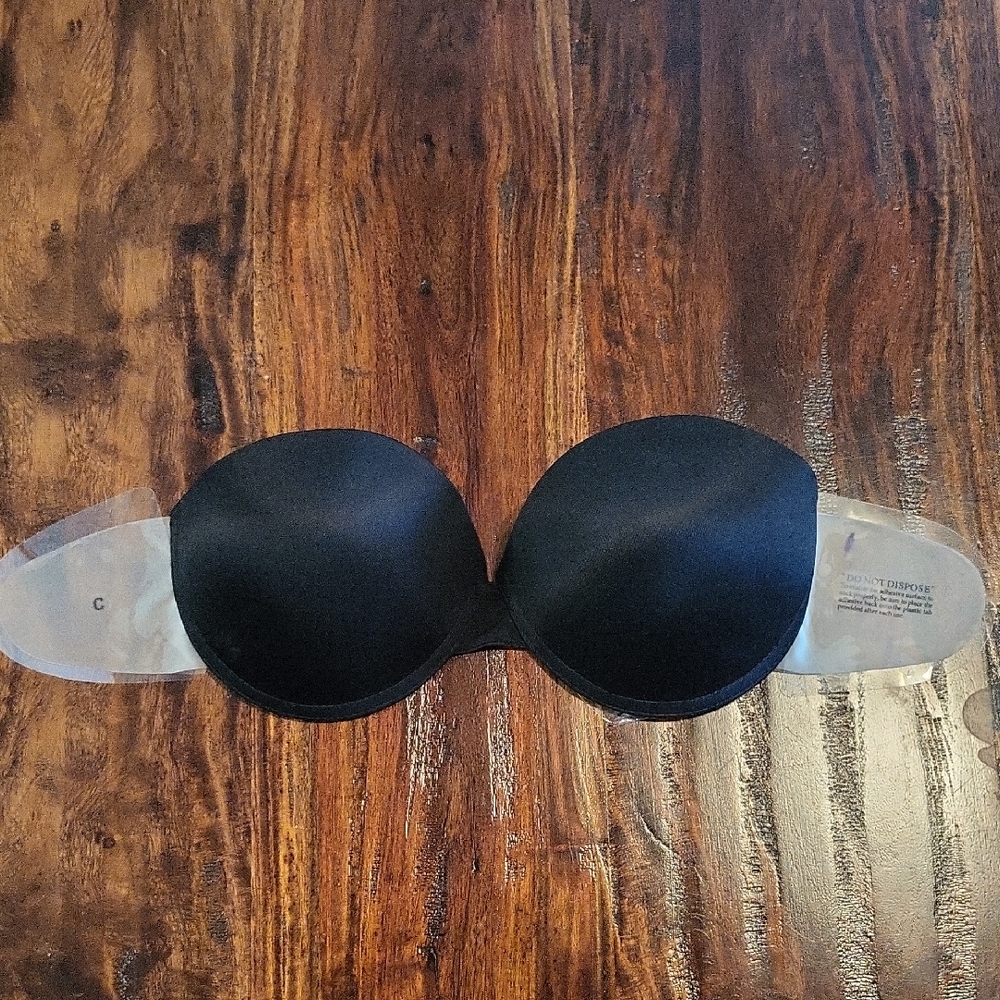 Black Strapless Adhesive Bra Sz C LIKE NEW CONDITION